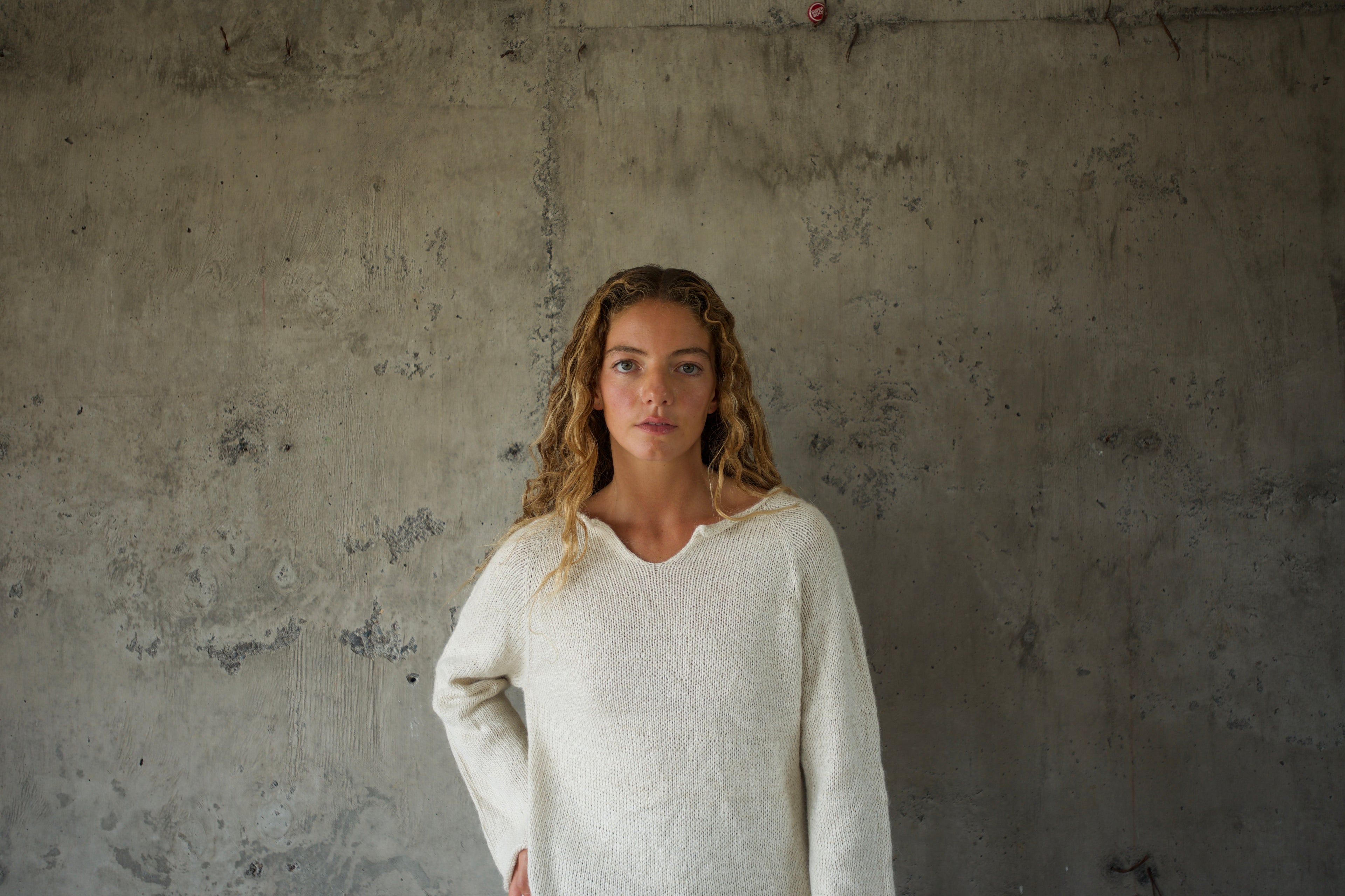 Sweater alpaca blanco tajalete