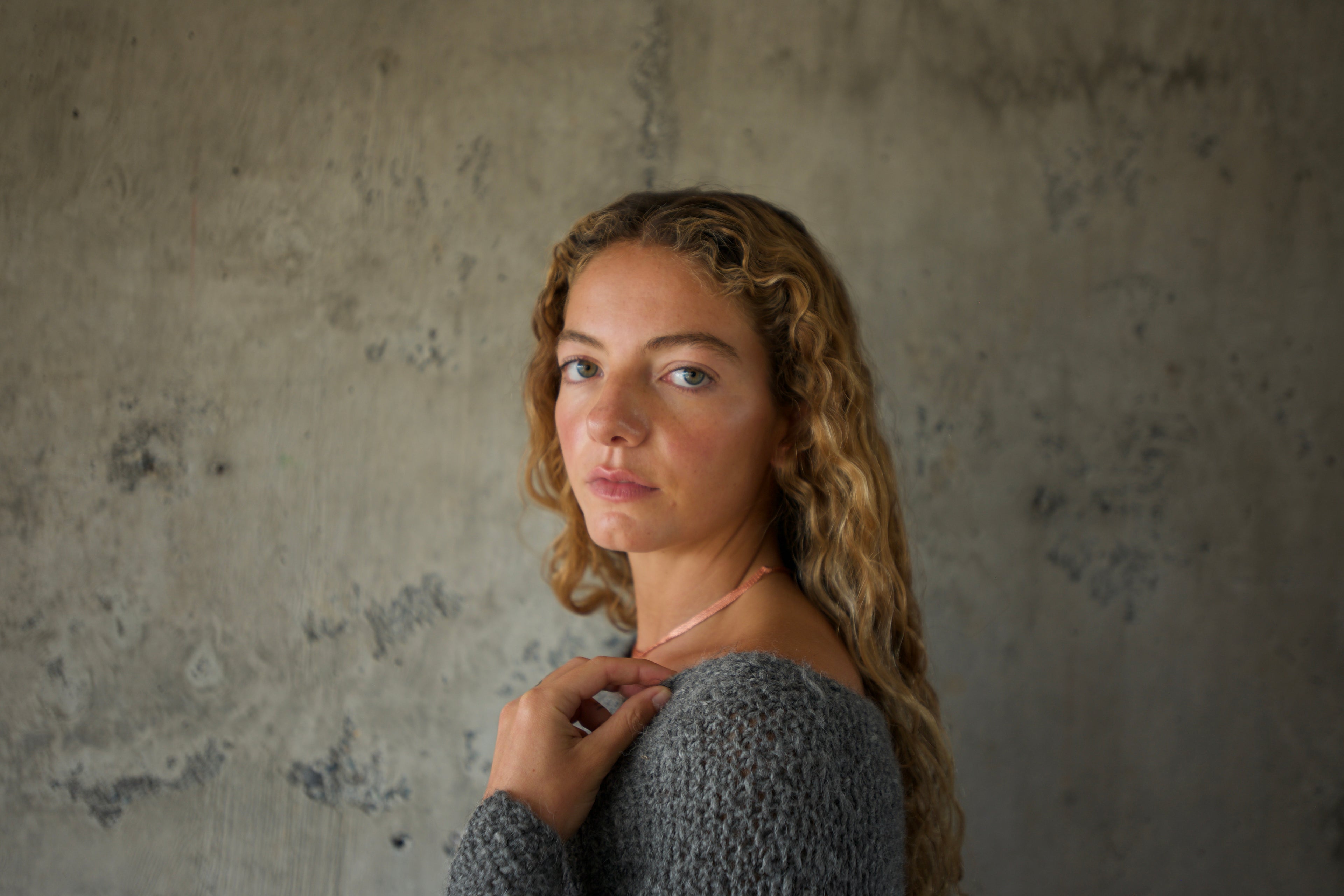 Sweater alpaca arroz gris