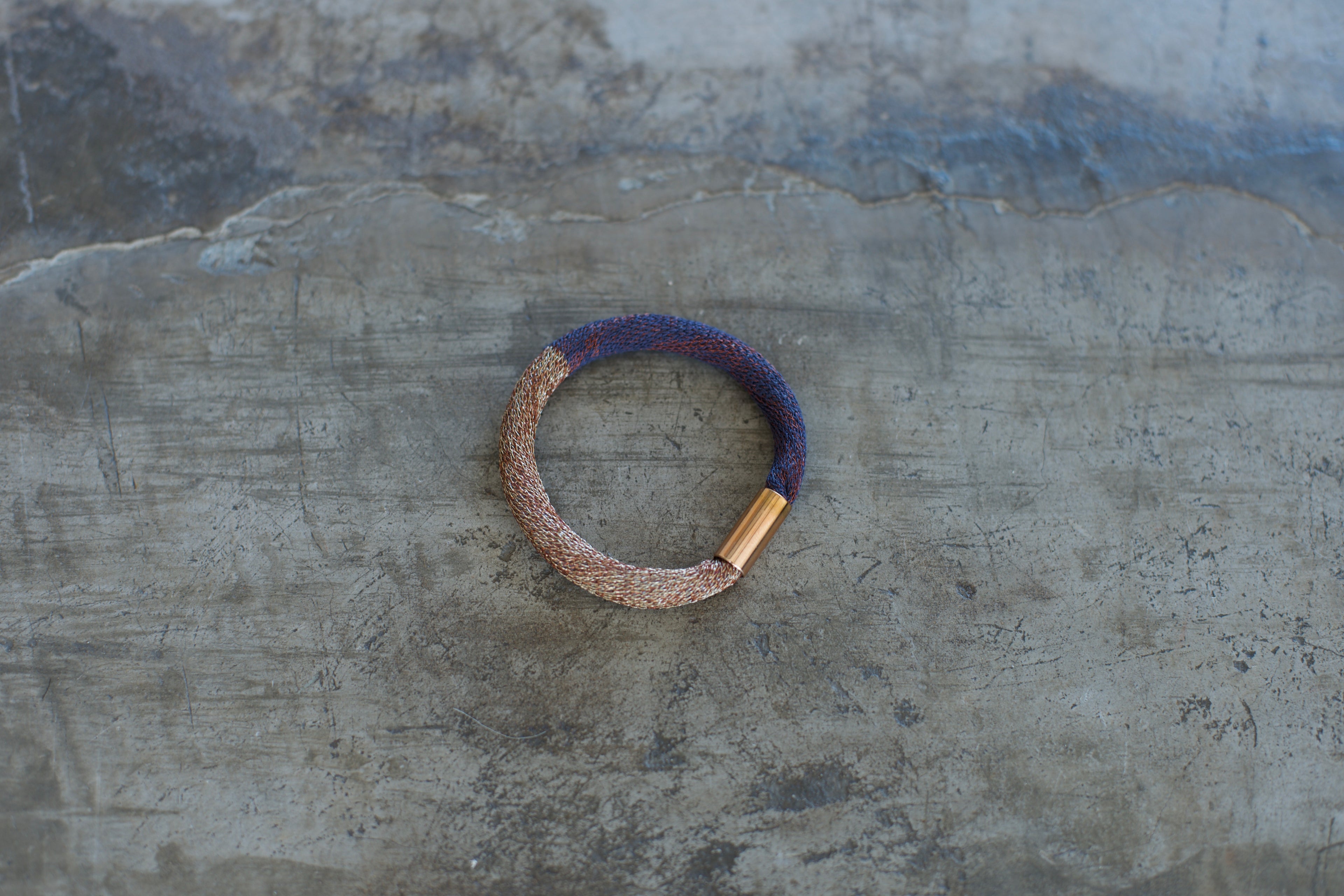 Pulsera tubular